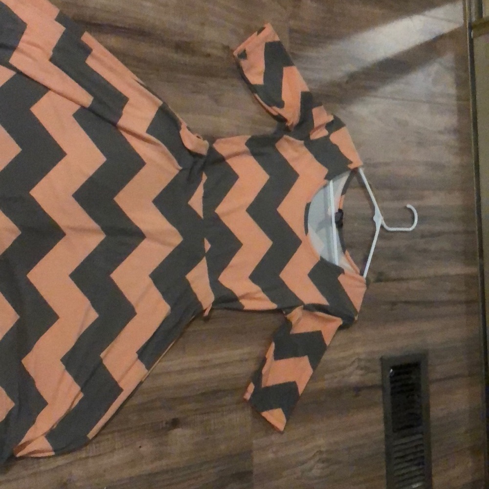 Coral and gray dress rue 21 size small